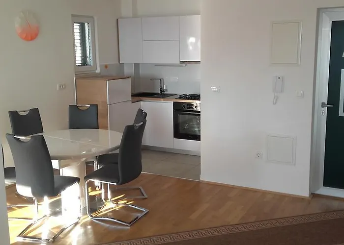 Appartement Sisa Primošten
